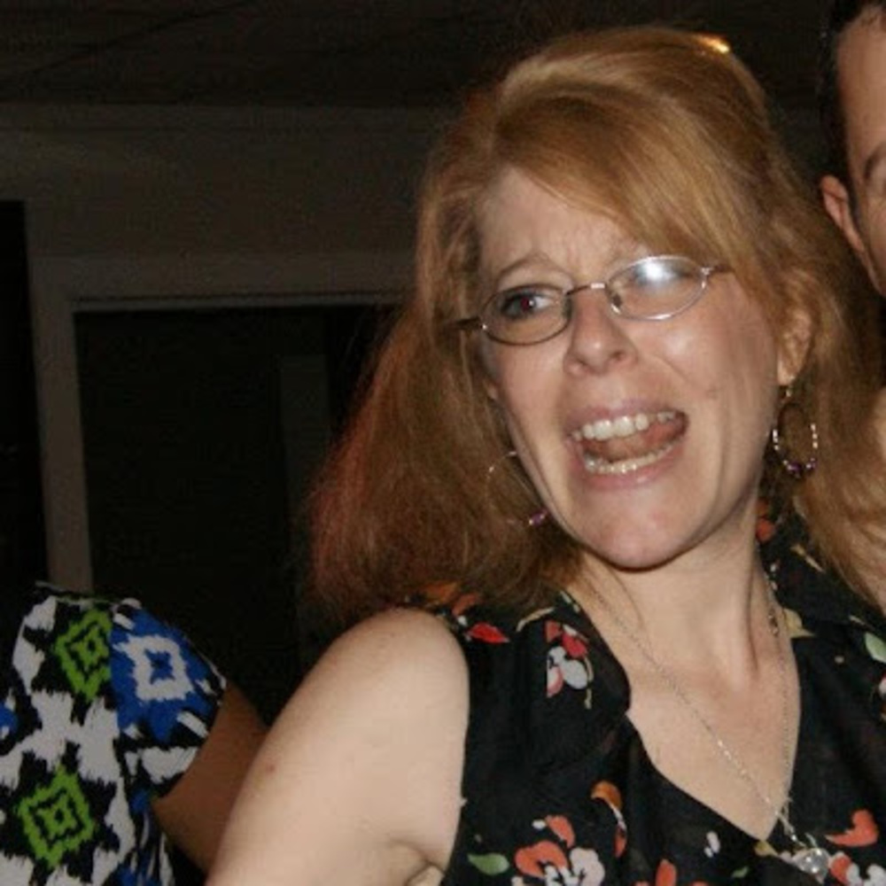 Meet your Posher, Carrie